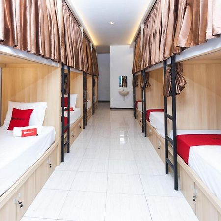 Reddoorz Hostel @ Malang City Center 2 Dış mekan fotoğraf