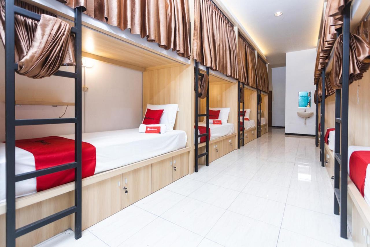 Reddoorz Hostel @ Malang City Center 2 Dış mekan fotoğraf